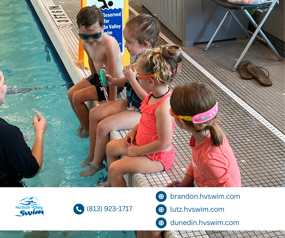 kids sitting at the edge of a pool learning to swim at hudson valley swim brandon