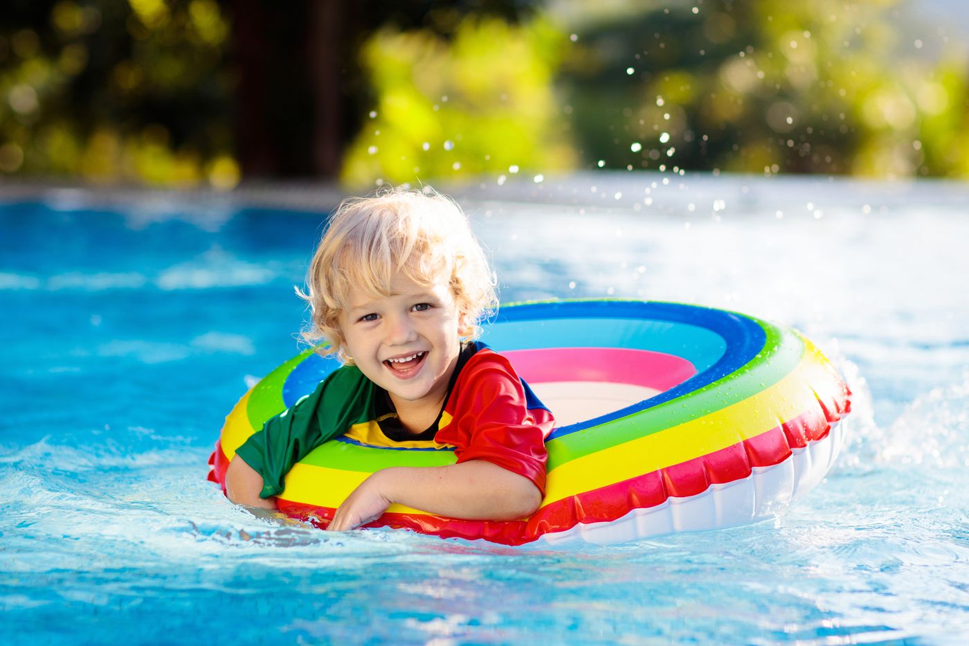 swimsuit color impacts pool safety
